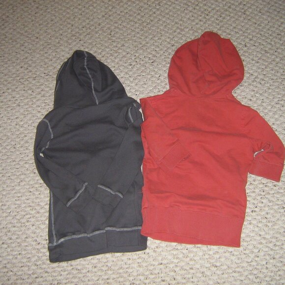 2 quarter sleeve shirts - Picture 4 of 4